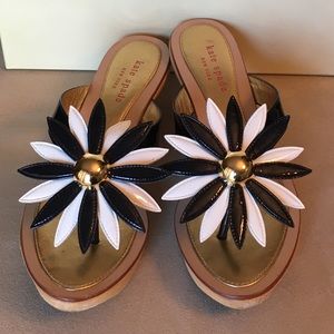 🌼 Kate Spade Flower Petal Sandals 🌼